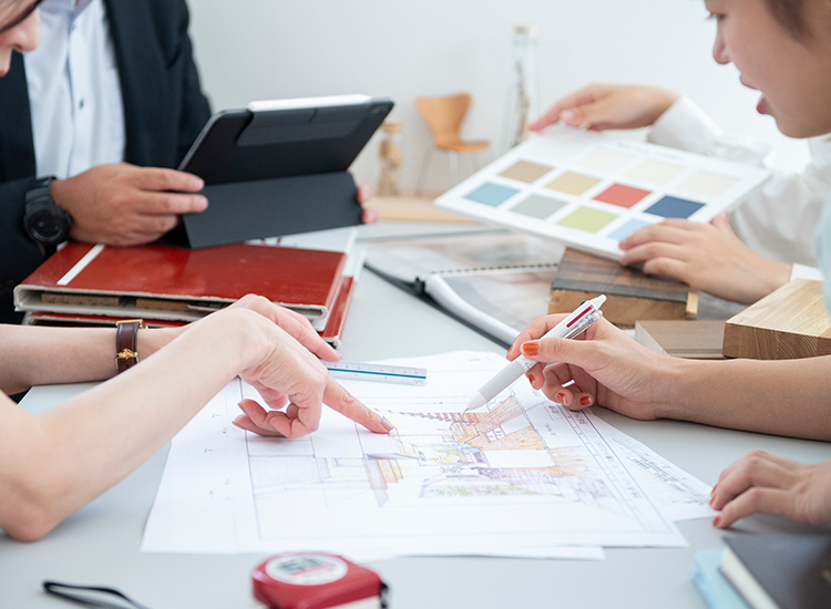 店舗に行かなくても自宅で相談できるオンライン相談