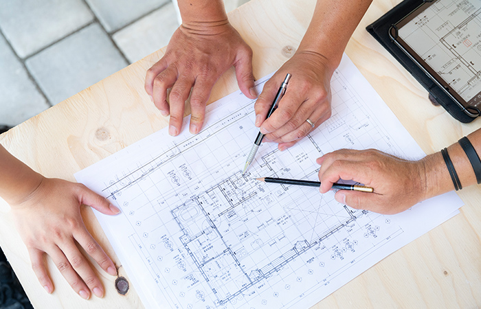 建て替えとは？