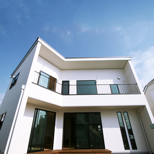 遊び心と斬新さが詰まった自然素材デザイン住宅