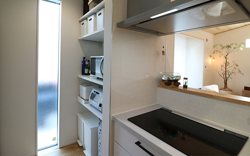 使い勝手の良いパントリーの広さと設備に注意！？