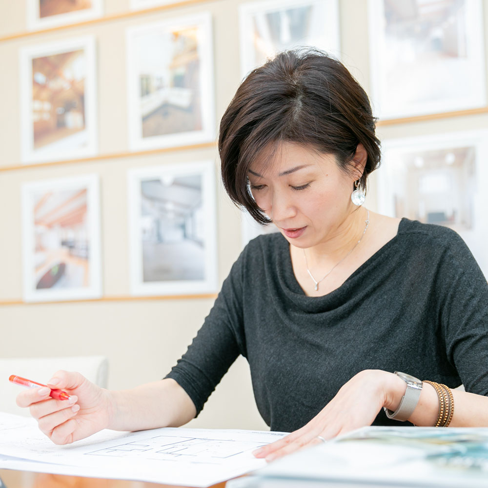 インテリアコーディネーター