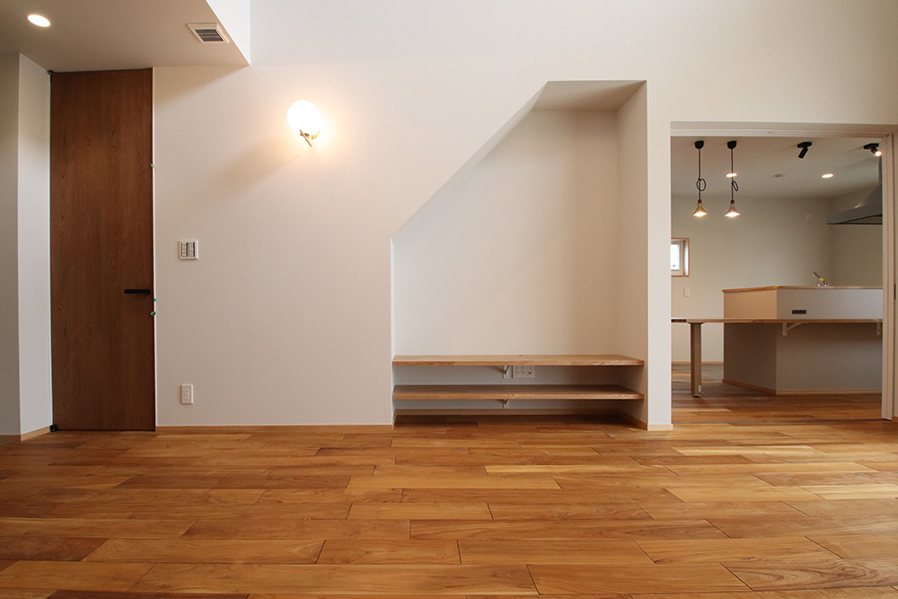 家族それぞれの居場所がある新しい二世帯住宅の家