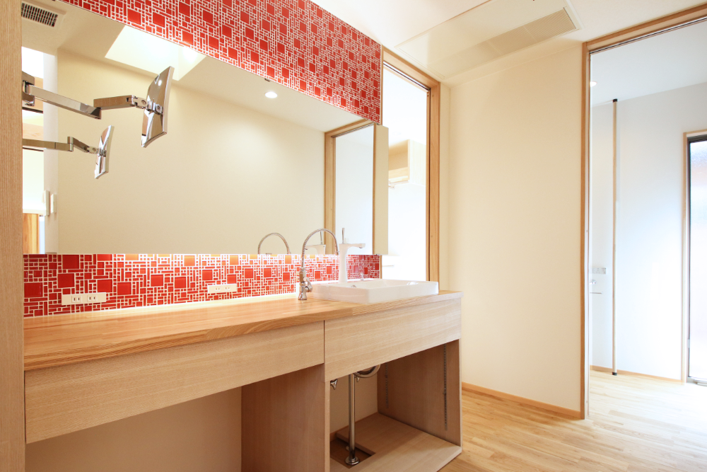 木の温かみあふれるスタイリッシュな平屋住宅