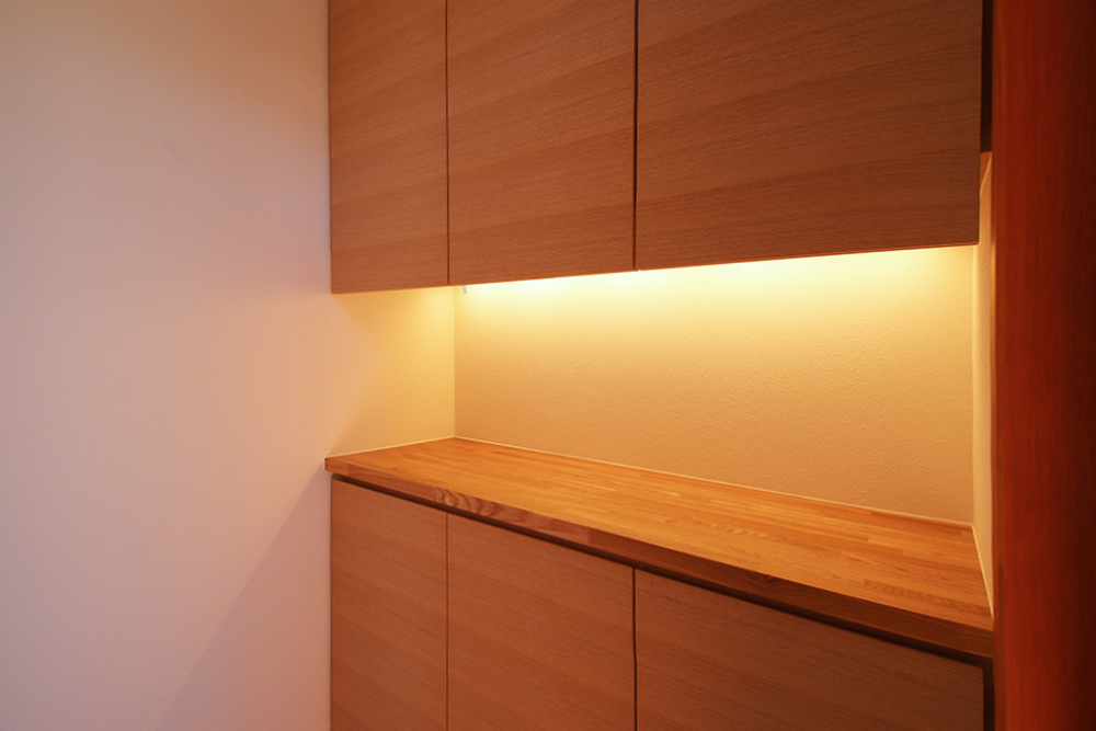 木の温かみあふれるスタイリッシュな平屋住宅