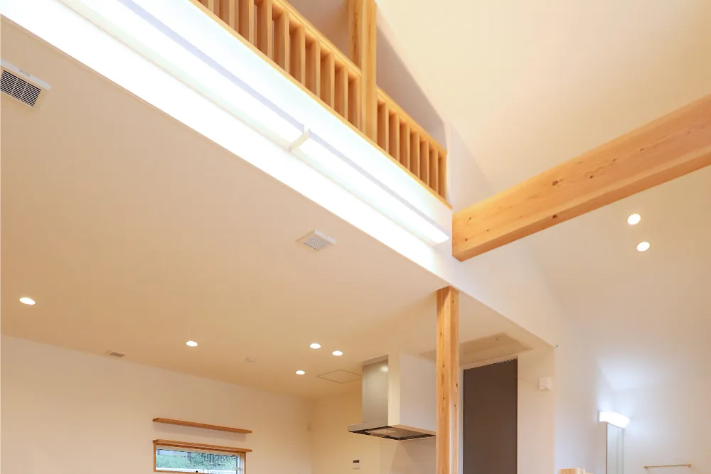 木の香りに癒されるナチュラルモダンな二世帯住宅